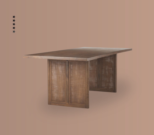 Valencia Vista Dining Table