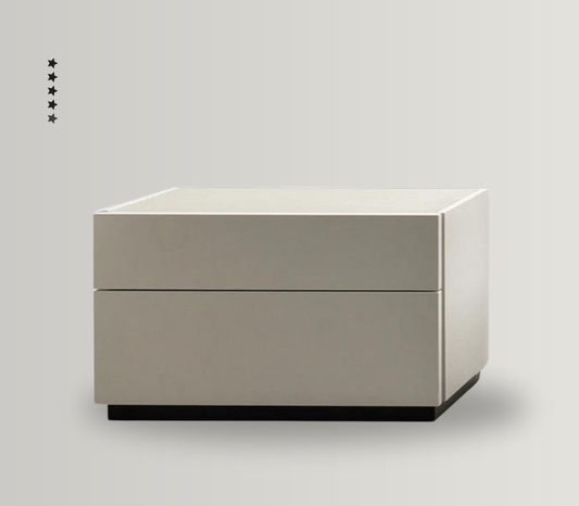 Chic Nest Accent Pedestal