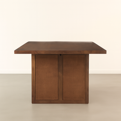 Valencia Vista Dining Table