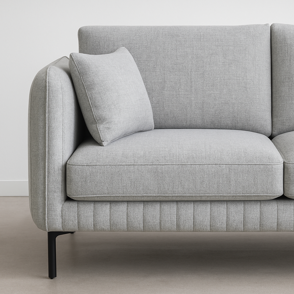Managua Majesty Couch
