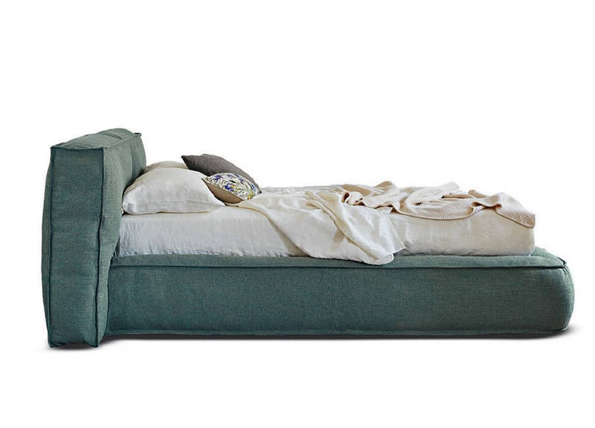 Terrance Bed